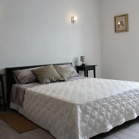 Bellavista Wonderful View Apartment *